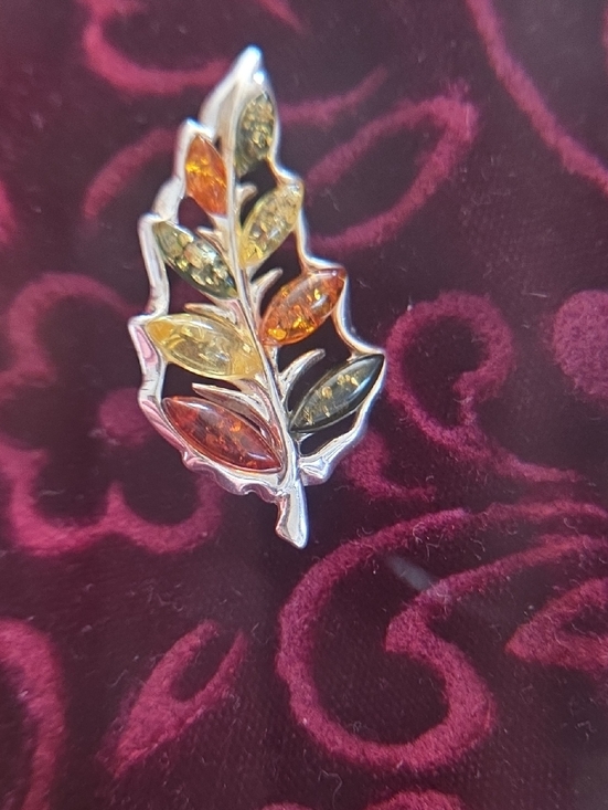 unnamed Jewelry - Multicolor Leaf Brooch